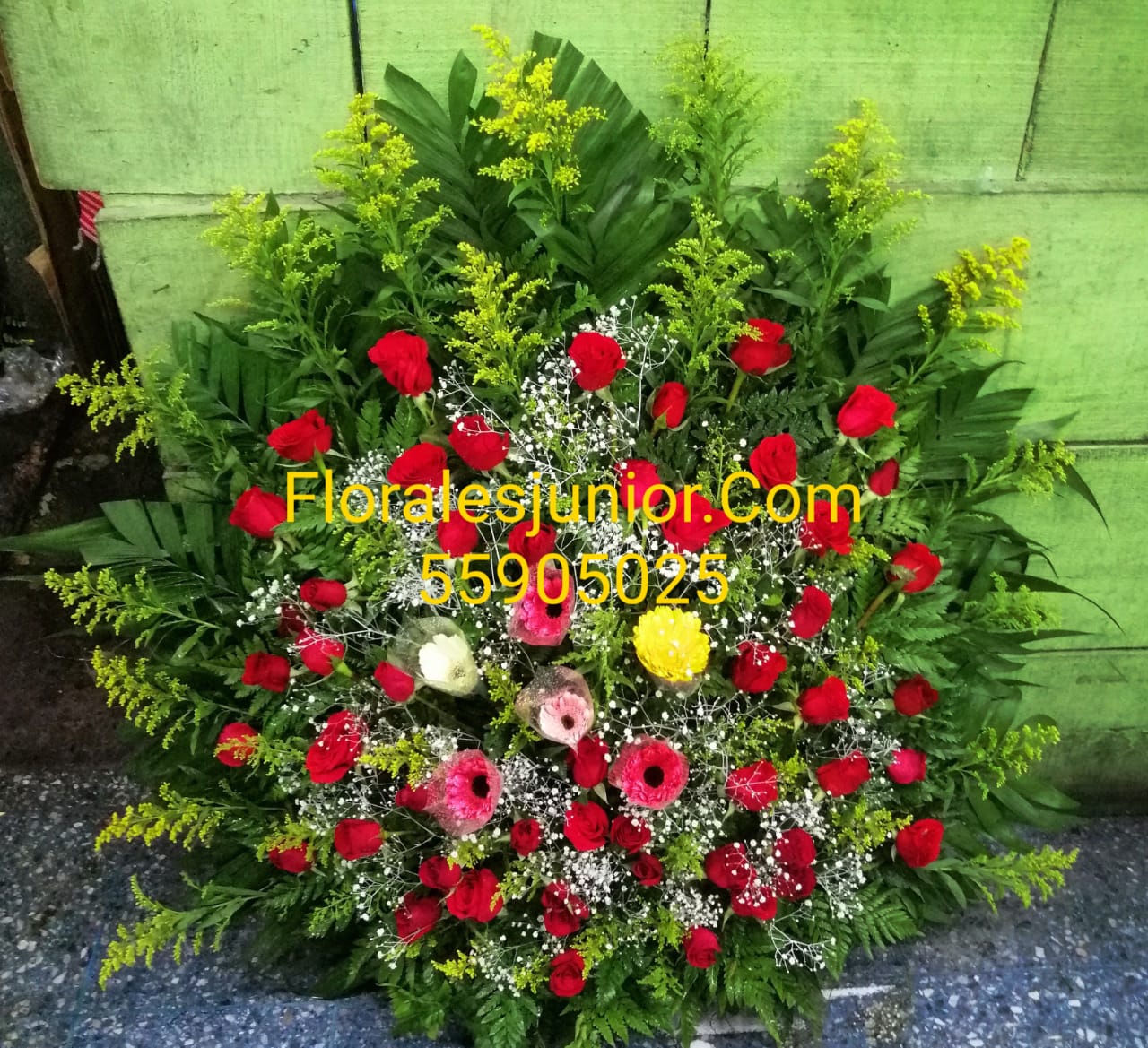 ARREGLOS FLORALES GRANDES DE FLORES NATURALES CON ENVIO A DOMICILIO